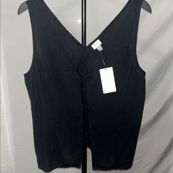 a new day Tops - NWT a new day Black V-Neck vest. Size large.